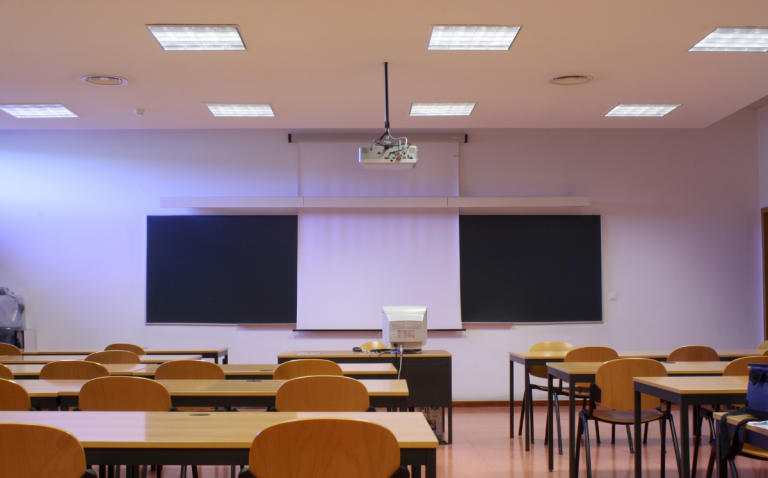 Concursos na “Pasta de Transição”