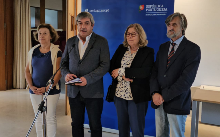 Habilitação profissional e formação de professores - Reunião entre FNE e MECI "com avanços pouco significativos"