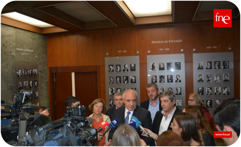 FNE insiste em promover estabilidade e eliminar a precariedade